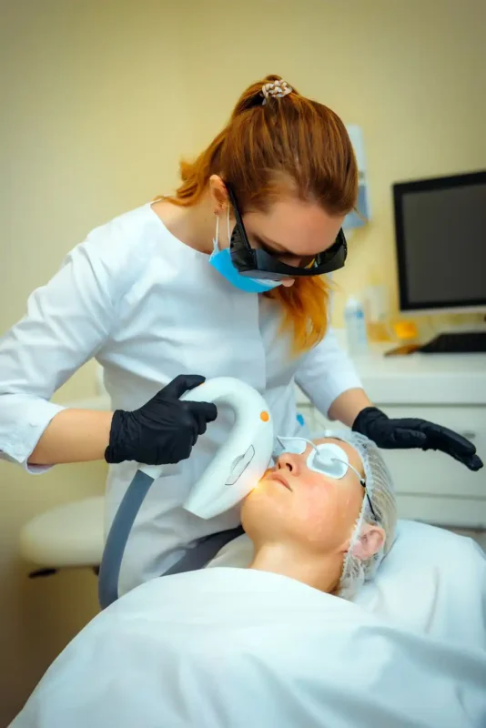 Advanced CO2 laser resurfacing treatment for smoother skin